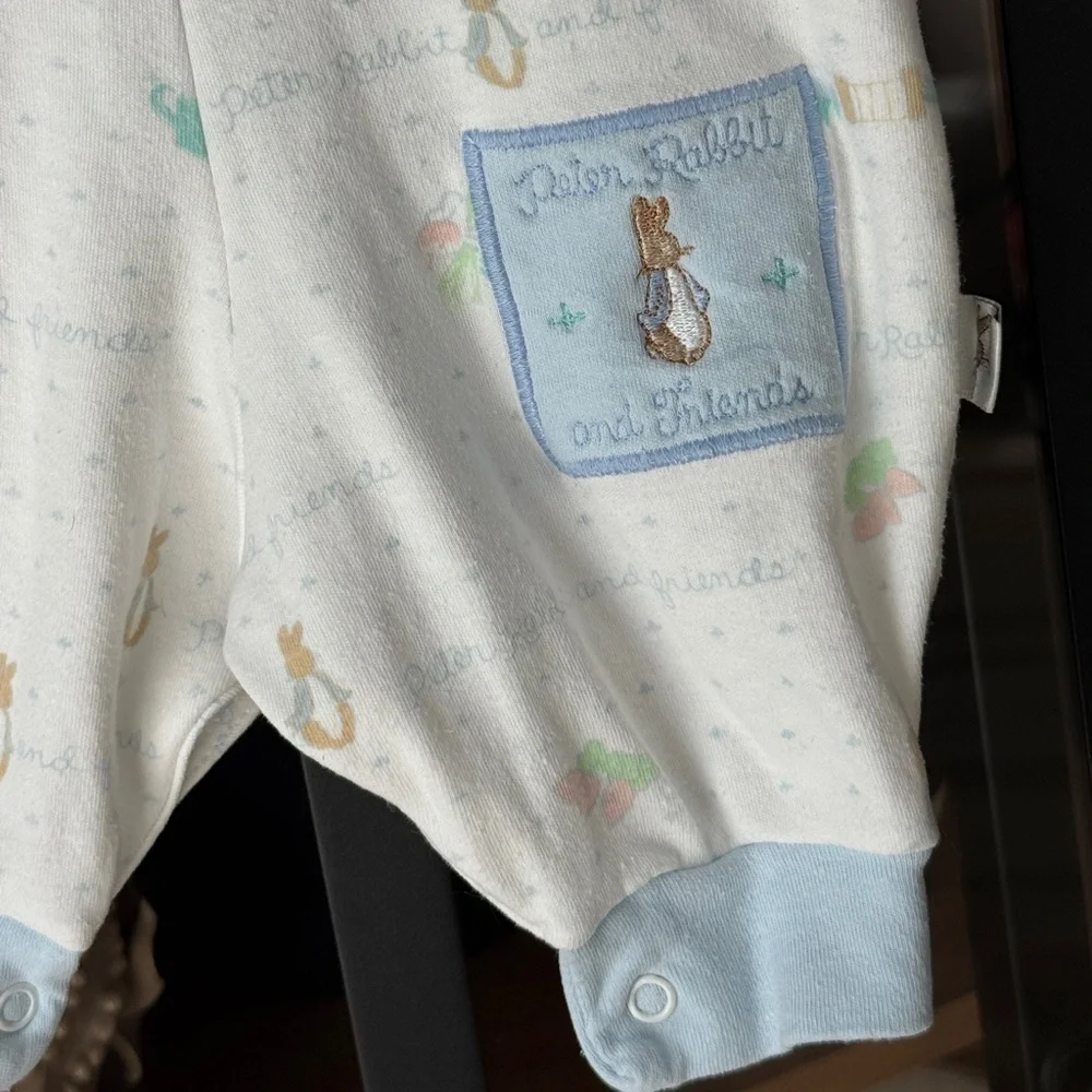 Vintage 90s Peter Rabbit & Friends coverall knit onesie playsuit baby boy print